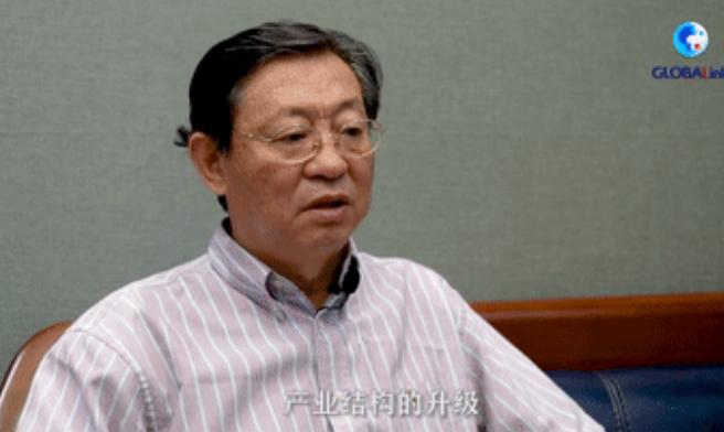 国产无码
杨成钢教授就人口问题接受新华社记者采访